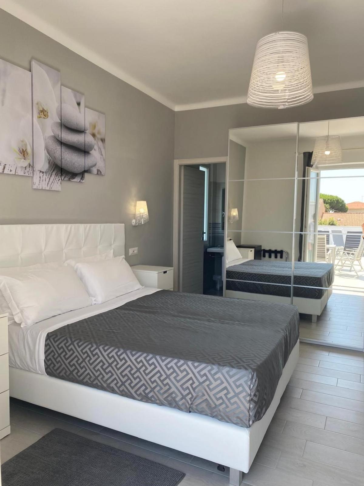 Hotel Raffaelli Villa Angela Forte dei Marmi Zewnętrze zdjęcie